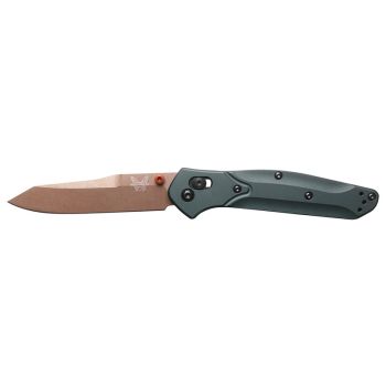 Navaja Benchmade Osborne Taiga Green Tanto 940FE_2601 con hoja de acero Acero S390V de 8.6 cm y empuñadura de aluminio de 11.4 cm