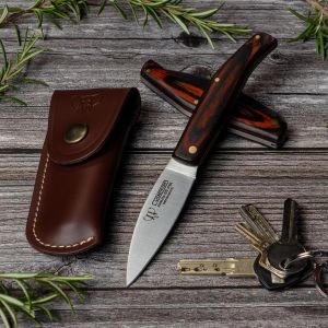 Navaja Cudeman Solsona 444-RF hoja de acero 420 de 8 cm y empuñadura de estamina roja de 10 cm con funda de cuero