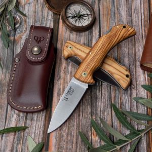Navaja Cudeman 325-L hoja de acero MoVa 1.4116 de 9,5 cm y empuñadura de olivo satinado de 11,5 cm