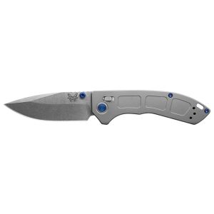 Navaja Benchmade Mini Narrows 743 con hoja de acero CPM 20CV de 7.6 cm y empuñadura de Titanio de 10.1 cm